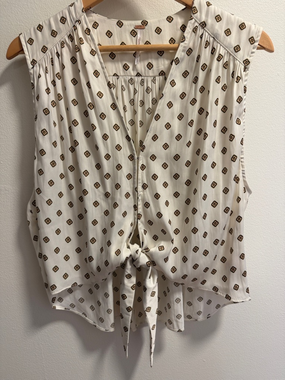 Free People Cream Sleeveless Tie-Front Blouse with Brown Geometric Print